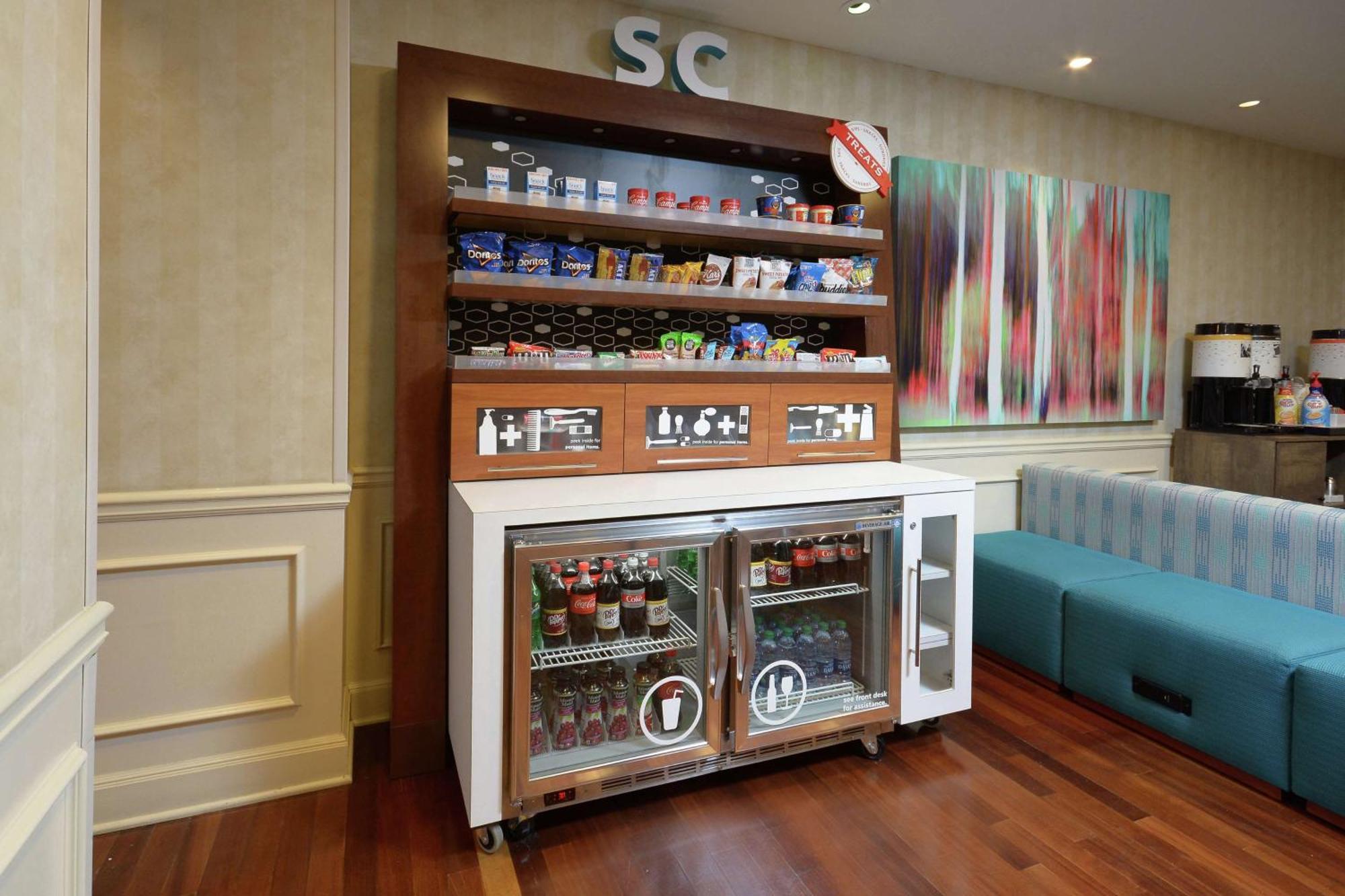 Hampton Inn & Suites Клинтон Экстерьер фото